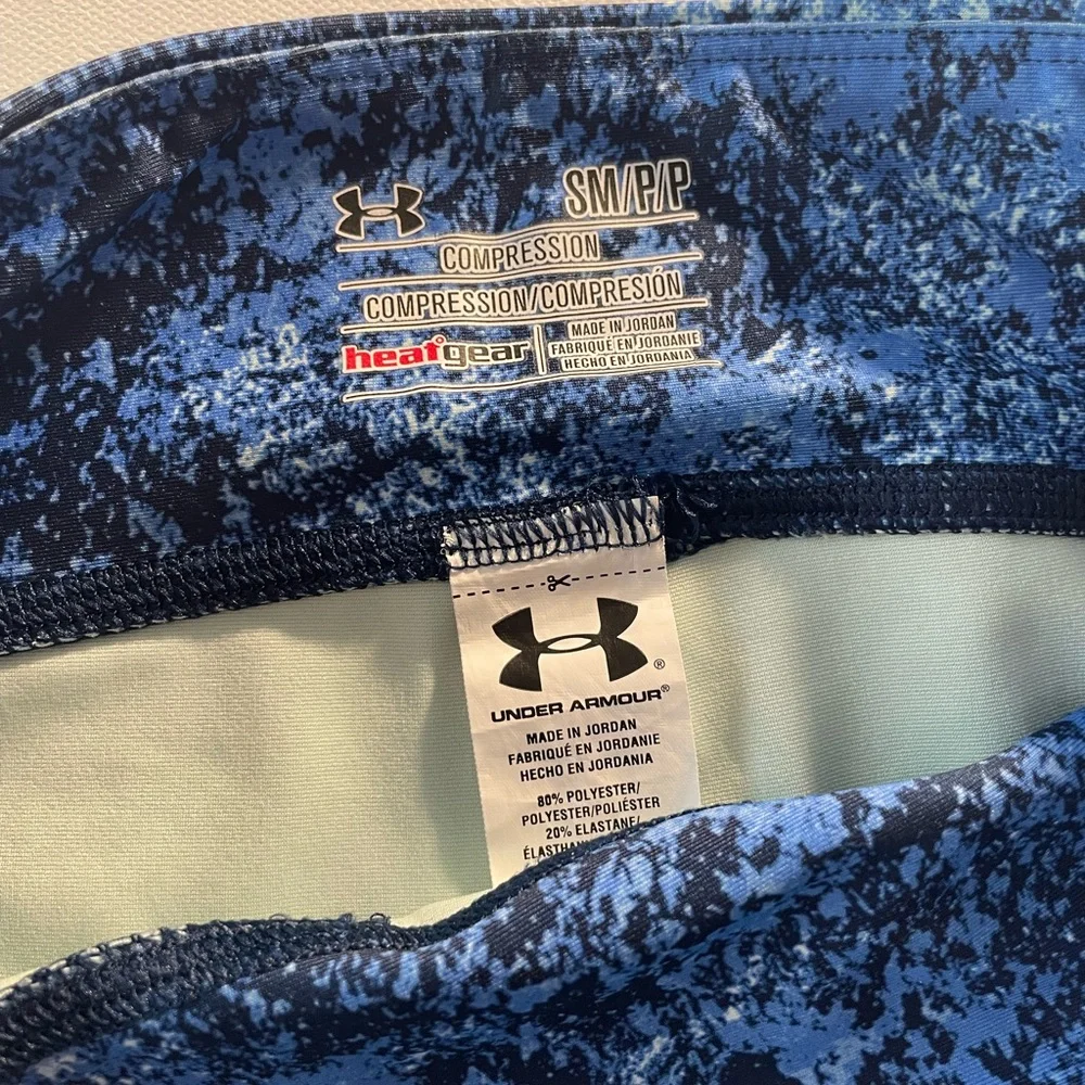 Under Armour HeatGear Compression Leggings | Size Small - Picture 3 of 4